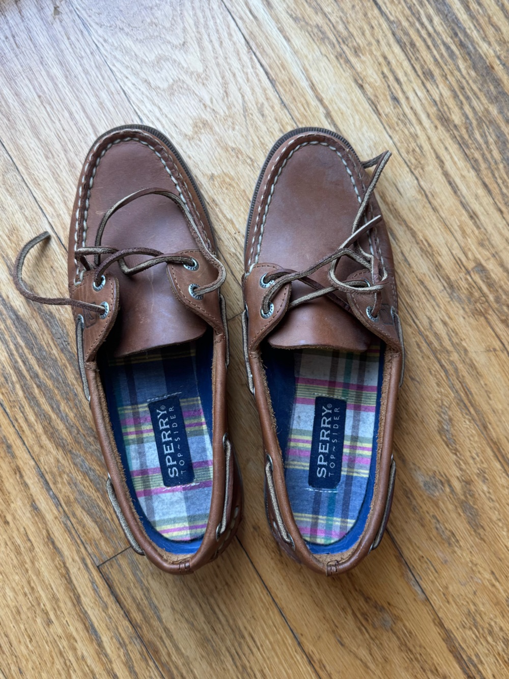 Sperry Women’s Tan Leather Moc-Toe Boat Shoes